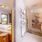 Schonruh Hotel 4*
